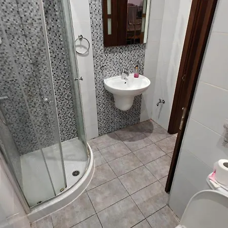 Girls Only Shared #2 * Gzira